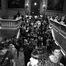 Els estudiants de l'assemblea de la facultat de Filologia (UB) ja som a Twitter! Segueix-nos i estaràs al corrent de tot allò que fem, pensem i estimem!