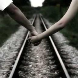 linda_laky's profile picture. 