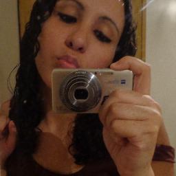 Amigos(as) só me conhecendo para saber como sou... 
http://t.co/hwl5PUyq