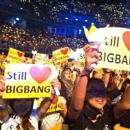 This is twitter account of WE LOVE BIGBANG THAILAND fanpage 

The proud project : Still ♥ Bigbang project ( Alive 2012 concert in Thailand)
