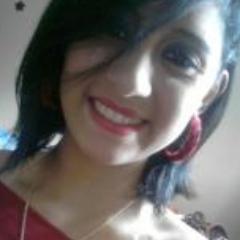 Sou serva do Deus Altíssimo! Tenho uma família e vida Feliz! =) Solista @OFICIALMLC