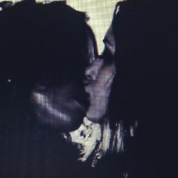 Sourgelous's profile picture. -Πόσα?
-Πέντε
-Τι πέντε?
-Τι πόσα?