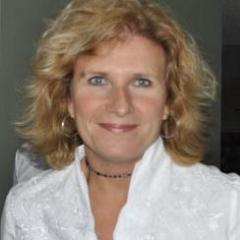 I am a Life and Relationship Coach specializing in Adults who are currently facing challenges in Life and Relationship satisfaction. Heal. Grow. Thrive!