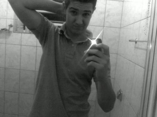 gosto de surfar e de pedalar.