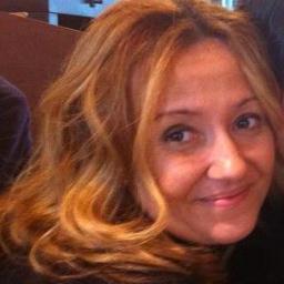 TFN1974's profile picture. Periodista, del otro lado de la barrera. Esclava de eternas listas de pendientes, y del calendario, mujer de mi tiempo, en fin. MADRE, por encima de todo.FELIZ.