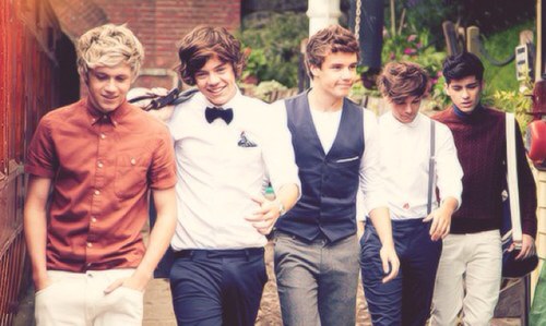 You are all beautiful and you all got that one thing, so stand up for yourself because I would and please live while you're young!