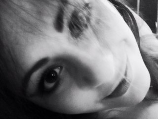 GiadaRossignoli's profile picture. Tanto va la gatta al ladro che ci lascia lo zampino
☕☕☕☕