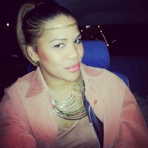 Creatrice de la marque Nailpatchme- Founder of Nailpatchme // nailpatchme.fr