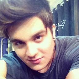 @MyHusbandLiamLS ♥♥ Deus ♥♥@real_liam_payne @luansantana