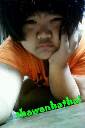 ชื่อ นิง เปนคนง่ายๆไม่เรื่องมาก แต่ขี้บ่น เอาแต่ไจนิดน่อย แต่เข้ากะคนง่าย