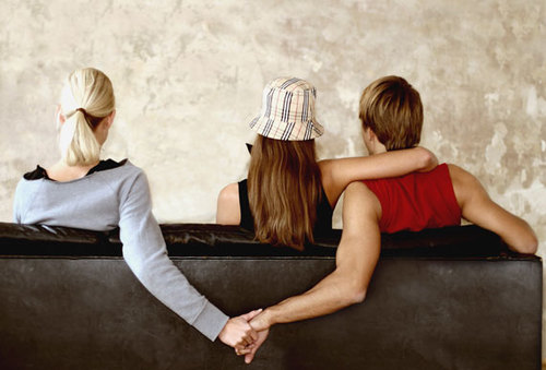 Find out if ur significant other is cheating on you. We will give you access to their twitter and FB account. Free Trial!!!! follow us now!!!