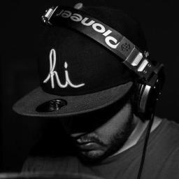36 | Baltimore, Maryland | Dude/Bruh/Chef | Ravens | Orioles | Video Games | DJ | PSN Cloud7io | I don't like shit | I don't go outside
