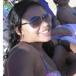 Estudante, Escorpiana, São Paulina, FELIZ o/ apaixonada pelo @RenanTramontina ♥ ! e pelo @gusttavo_lima *-* hihi ♥