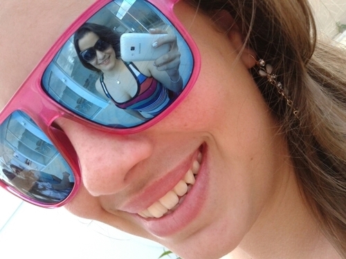 santinikelly's profile picture. 