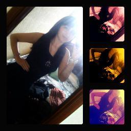 Love is in the air ♥
|| LigUista, twilighter, Robsessed, bien qiteñita, defnsora d los derechos d los animales♥☺ etc etc etc.! 
♥ u God (: