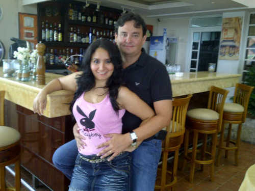 Católico, Cristobalino, Emelexista, Guayaquileño, Calcetense, Zamorano y creyente de un mañana mejor!!