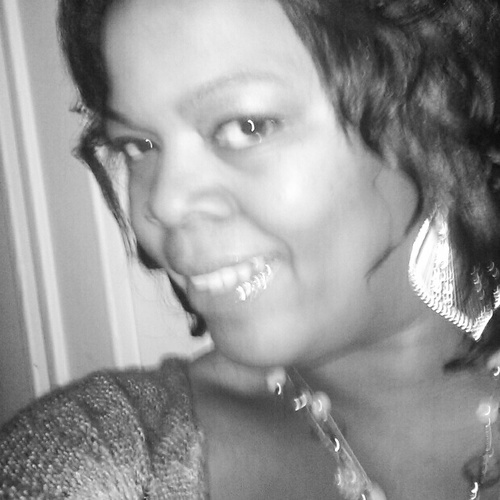 SeritaR's profile picture. 