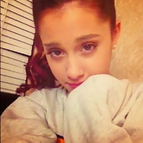 skittlesfalse's profile picture. Your perfect to me ♡   
@kudosfake is muh bestie