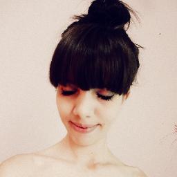 Wiichh's profile picture. Quiero ser una caricatura con corte de honguito y ojos de circulito.