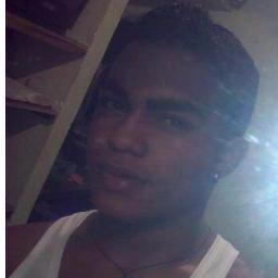 CristRamirez10's profile picture. 