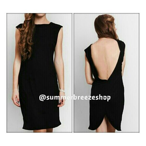 Elegant dress! 
 Instagram @summerbreezeshop