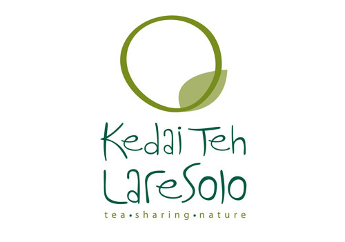 Available 70 Variant Of Tea ,Meal & Loose Tea
Jl. Babarsari Ruko Rafflesia II Blok N Yogyakarta (0274)4332996 Fanspage/IG : Mariminumteh
Tea.Sharing.Nature
