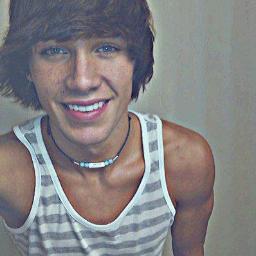 I'm not good enough for a clever bio. Not new to twitter by the way, just a new account. I follow back x