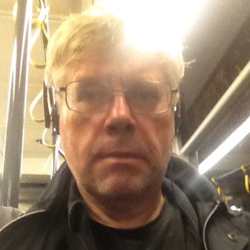 Journalist, Kolumnist (https://t.co/5qb5XNG4yG); Autor. Hier private Meinungen.