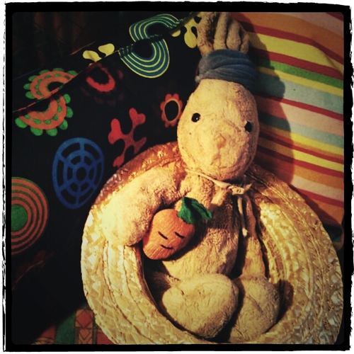 mischiefrabbits's profile picture. Eccentric ramblings of a plush🐰called Mischief who loves 🥕...
Shares bed burrow with @hellomimicats and other interlopers