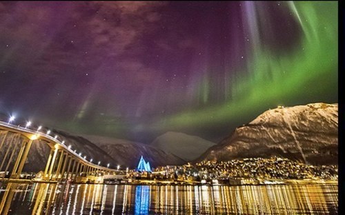 D11DNG80's profile picture. Been @carolanni3 bitch since 2000