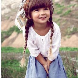 FieryVirtue's profile picture. When you're left alone because you're different, with no one to turn to... What do you do? {{FiveYearsOld||FireFae||RP}}