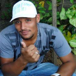 Os elogios não me elevam, as criticas não me rebaixam, sou o que sou e não o que me acham.