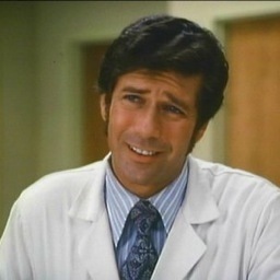 awalbs's profile picture. FACEM, FEMO, unprofessional speaker, not an EM influencer