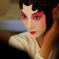 Anne Ozorio (@anneozorio) Twitter profile photo