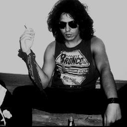 EdgarMetalway's profile picture. Amante de la naturaleza, el rock y la buena musica en general estudiante  y con esperanzas de algun dia pertenecer al CNP #PorUnaLeyJusta