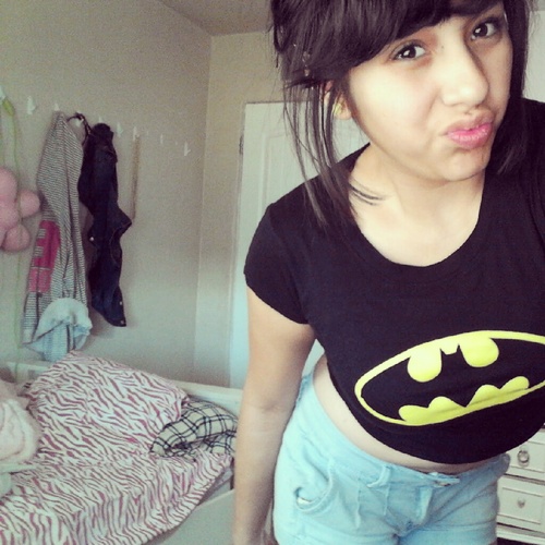 - follow me and ill follow back c; #blondgannng ;p