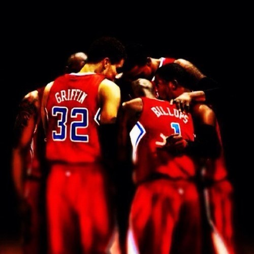 Hoops junkie..Clipper Nation to the FULLEST