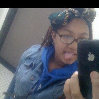 bored ... hmu tho!