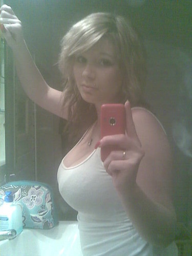 torriearmida8DC's profile picture. 