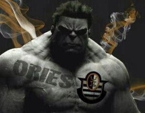 Big league fan and All Blacks supporter Kuki Airani Hard Cuzzy!!!! Waaaatt..