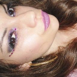 Olá minha sou surda ou ouvir pouco mais Fernanda da silva ,tenho 23 anos e futura Fiz esse blog para que possamos falar sobre esse mundo muito gostos amor mai