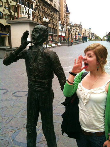 10_a_Penny's profile picture. Has always wanted a pet Tyrannosaurus Rex. Now has two children. Close enough.