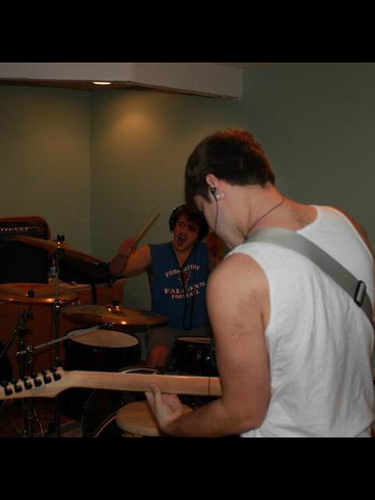 bassist for @falconcitymusic im all about the tunes! follow us on instagram aswell! #falconcity #fccb