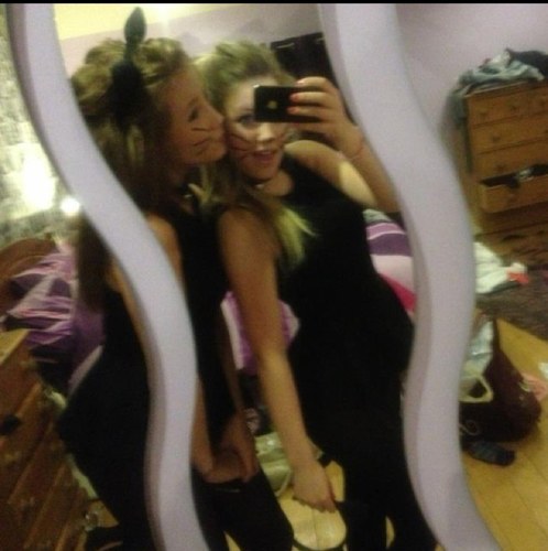 lucyandsophie_ Profile Picture