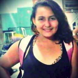 Aprenda a viver cada momento como se fosse o último, a vida passa e o tempo não volta.