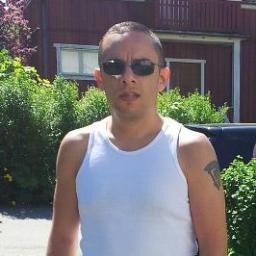 Finnish/algerian computernerd/technerd/biker/gamer with MS.