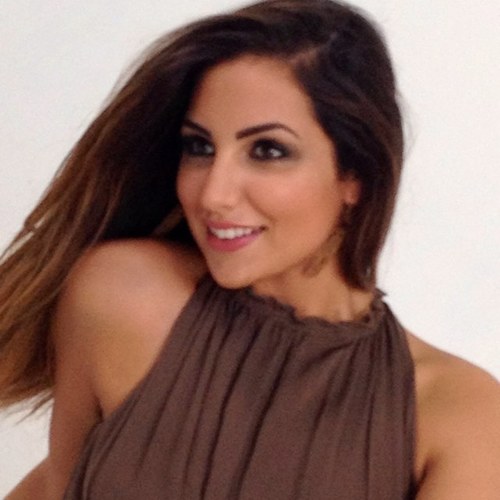 CarineLh's profile picture. Interior Designer. Art Brut. Production spontanée et inventive d'œuvres échappant aux normes culturelles.