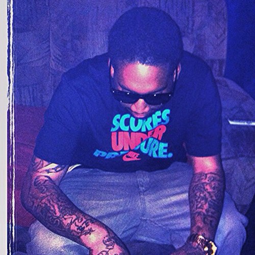 Relaxing keeping my cool cause the streets aint playing fair so i gotta take off