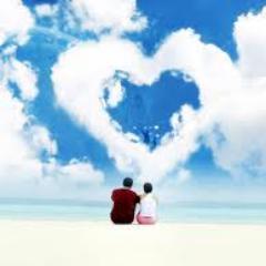 Soy un caballero como esos que ya no hay, un muchacho enamorado un loco de amor, consejos te doy amistad es lo que os pido.
