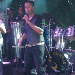Backing Vocal na Banda Sinho Ferrary